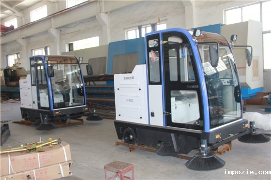 小优米app下载苹果电动扫地车