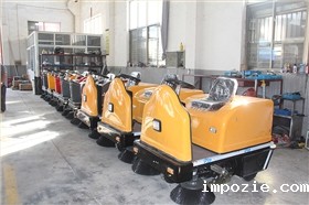 扫地车使用日常注意事项（2）