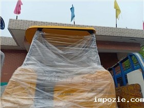 浙江台州某农贸批发市场采购新款1800电动扫地机