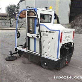 正确使用垃圾清扫车很重要 正确使用垃圾清扫车很重要