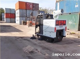 扫地吸尘车多少钱，如何挑选