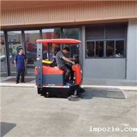 如何使用物业电动扫地车进行环境清洁工作? 如何使用物业电动扫地车进行环境清洁工作?