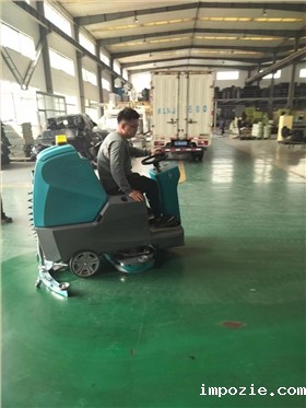 为什么洗地机使我们生活中必不可少的? 为什么洗地机使我们生活中必不可少的?