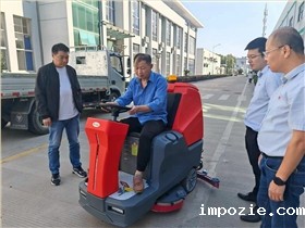 商业驾驶式洗地机的应用场景及未来发展趋势
