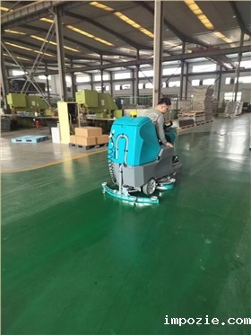 效率革命：仓库洗地机如何提升工业清洁效能